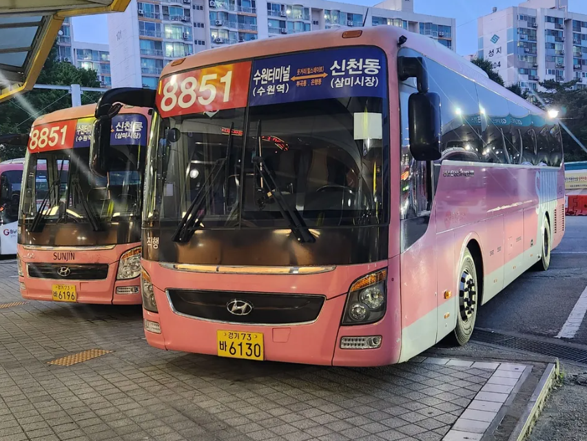 8851번 버스